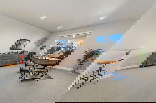 Foto 3 - Colorado Modern Retreat w/ King Beds, Pickleball