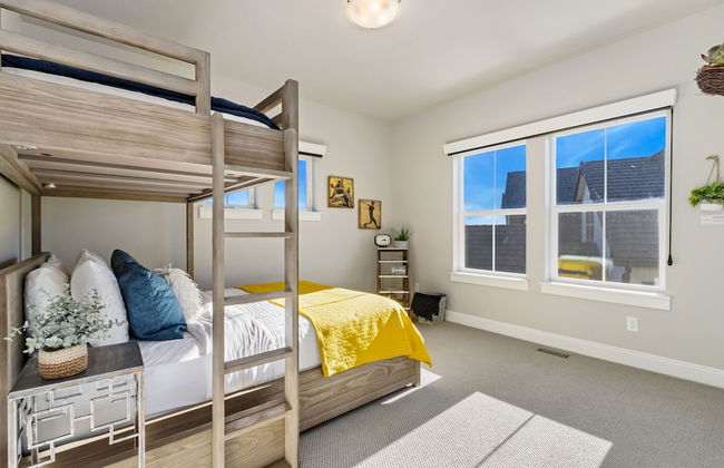 Colorado Modern Retreat w/ King Beds, Pickleball - Foto 8