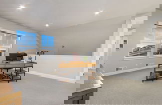 Foto 2 - Colorado Modern Retreat w/ King Beds, Pickleball