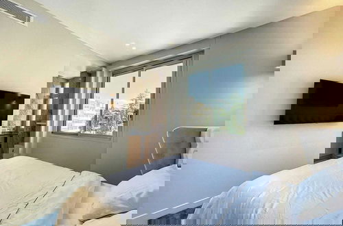 Foto 3 - Apartment With Sea View Terrace