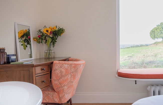 The Cider Barn - Gorgeous 2BD Near Bath - Photo 3