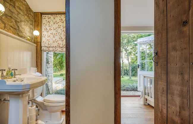 The Cider Barn - Gorgeous 2BD Near Bath - Photo 35