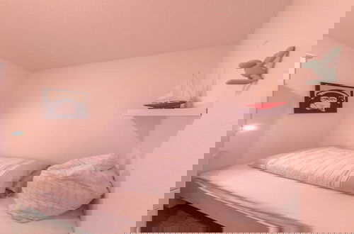 Foto 2 - Apartment in Tranquil Location