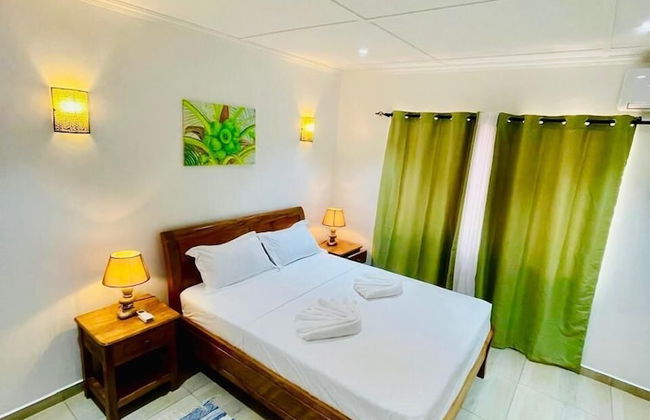 Yvon's Tropical Villa - Foto 20