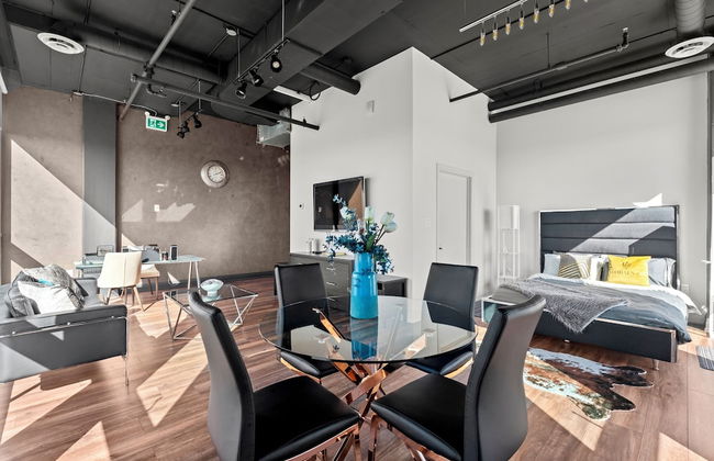 Bright Suites Finch West by GLOBALSTAY - Photo 20