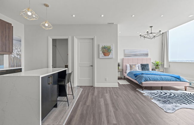 Bright Suites Finch West by GLOBALSTAY - Photo 5