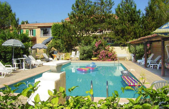 Charming Holiday Home With a Private Pool - Foto 8