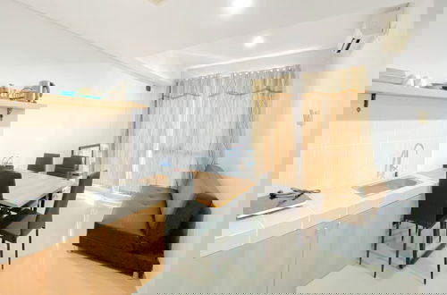 Foto 13 - Homey and Modern 2BR Apartment at Royal Olive Residence