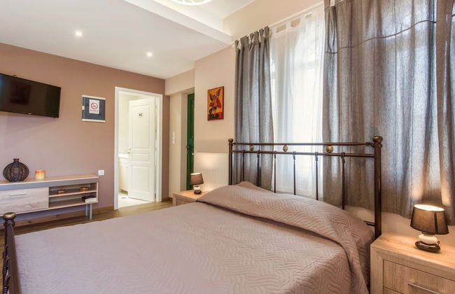 Villa in Gerani With Pool and Sea Views - Photo 7