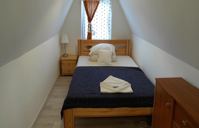 Bungalow in Kolczewo With Parking Space - Photo 8