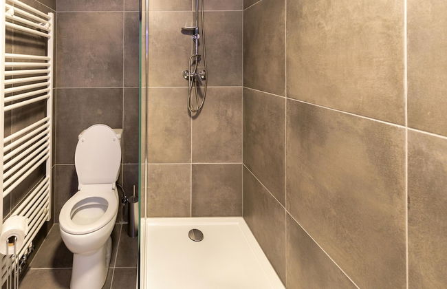 Duplex Apartment in the Shopping Street of Maasmechelen - Foto 44