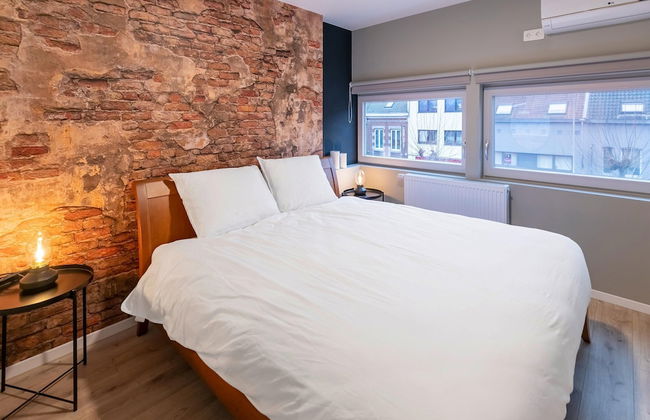 Duplex Apartment in the Shopping Street of Maasmechelen - Foto 14