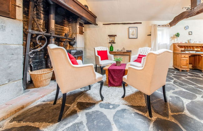 Characteristic Holiday Home in Cherain With Balcony - Foto 55
