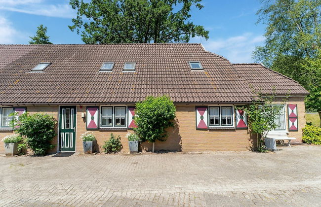 Group Home in Giethoorn With Waterside Terrace - Foto 38