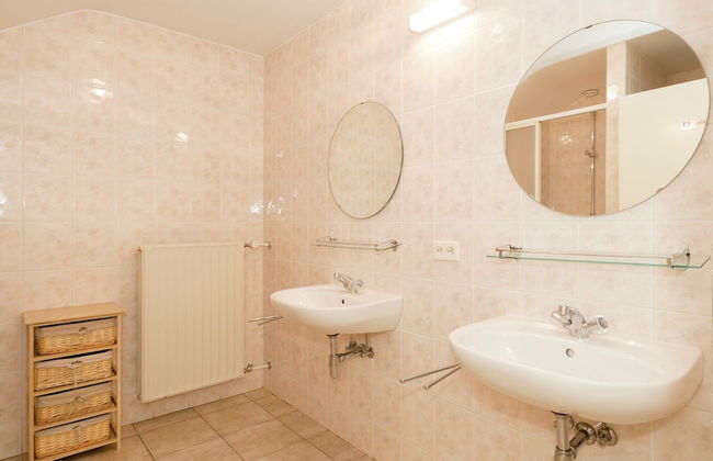 Spacious Holiday Home in Chodes With Sauna - Foto 41