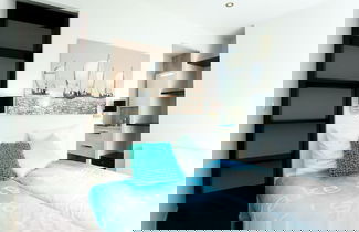 Foto 2 - Modern Holiday Home With Roof Terrace