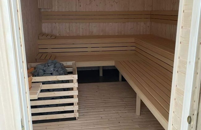 Apartment Overlooking the River, Sauna, Dziwnow - Foto 25