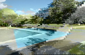 Foto 1 - Cosy Apartment in Mantignana With Private Terrace