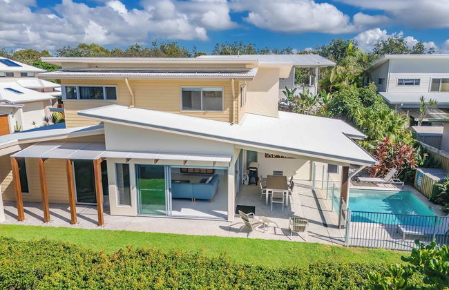 Coastal Charm on Casuarina Way - Foto 29