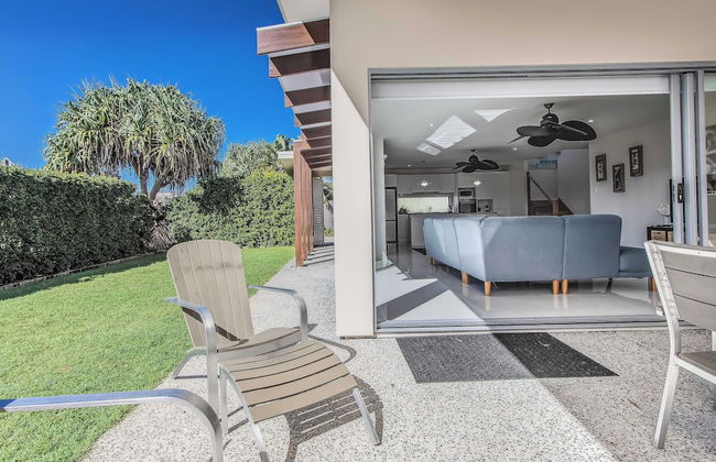 Coastal Charm on Casuarina Way - Foto 19