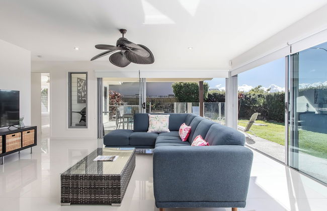 Coastal Charm on Casuarina Way - Foto 14