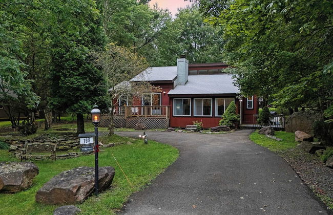 Trail House by Avantstay Walk to Creek + Deck - Photo 31