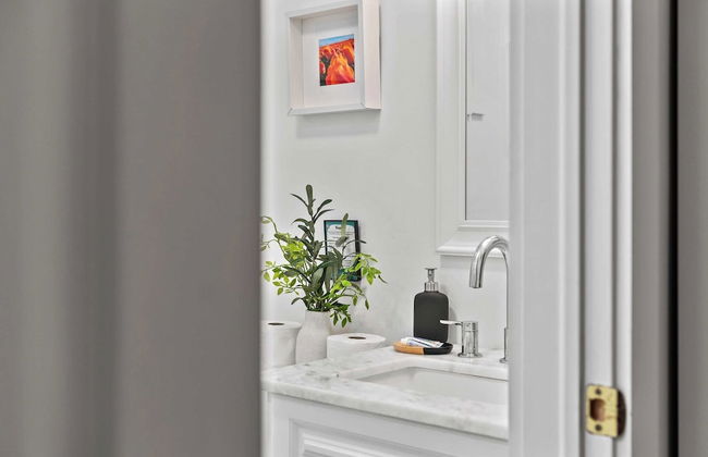 Trail House by Avantstay Walk to Creek + Deck - Photo 22