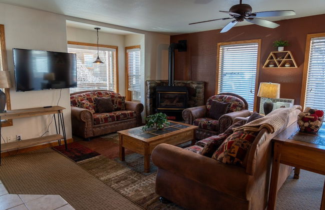 Alpenglow Three Bedroom Two Bath XL A16 - Foto 16