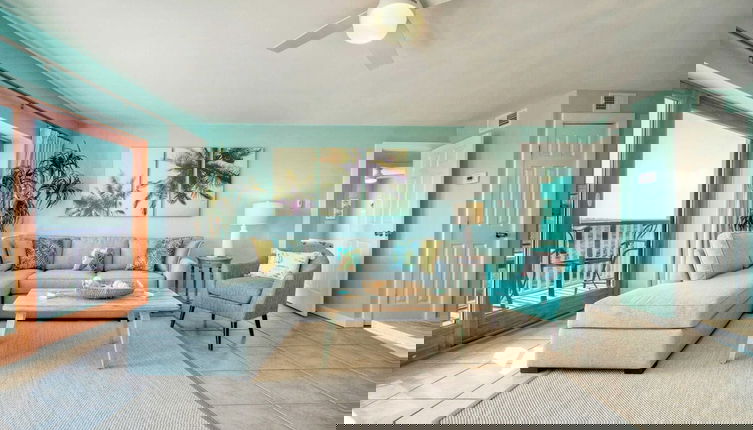 Foto 1 - Beachfront Complex w/ 2 Pools, Tennis Gulf Views Rise N Beach by Avantstay