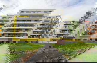 Photo 1 - WestSide Garden Apartments by Urbanrent
