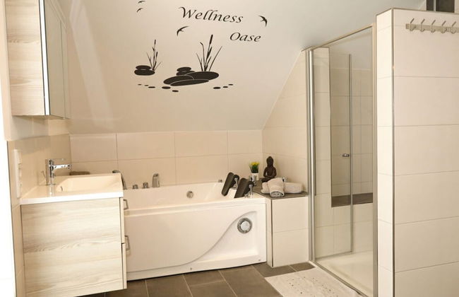 Marinapark 147 Modern Retreat - Photo 19