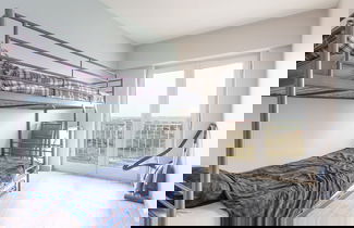Foto 2 - Modern Apartment With Frontal Sea-view