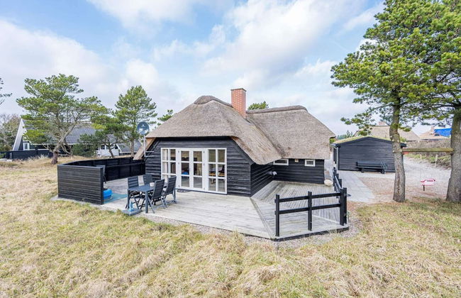 6 Person Holiday Home in Henne - Photo 1