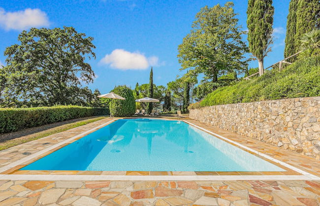 Belvilla by OYO Farmhous With Swimming Pool - Photo 1