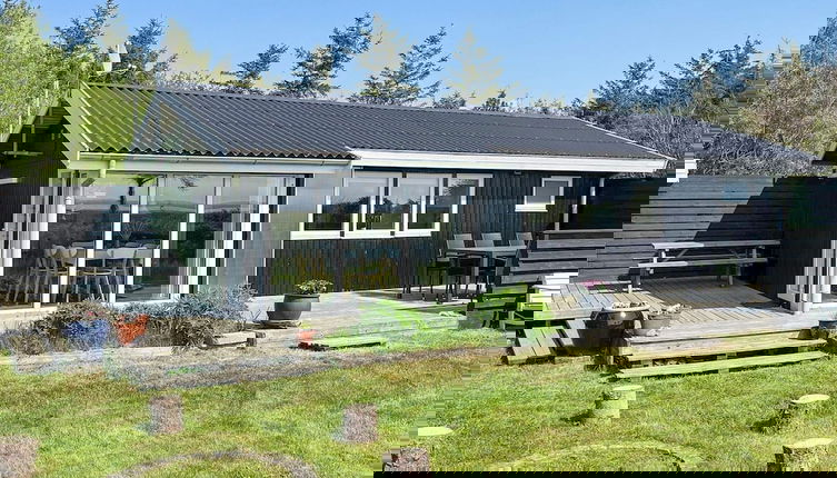Foto 1 - 6 Person Holiday Home in Thyholm