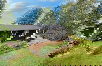 Foto 1 - 6 Person Holiday Home in Mern-by Traum