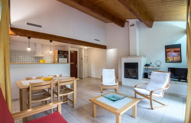 Scenic Retreat w/ Terrace - Photo 6