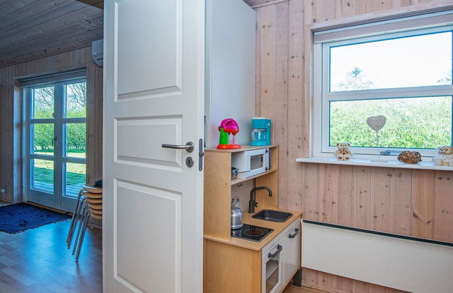 6 Person Holiday Home in Tarm - Foto 8