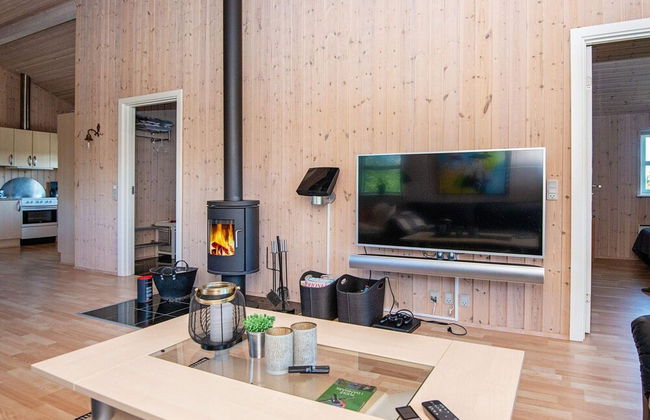 6 Person Holiday Home in Tarm - Foto 9