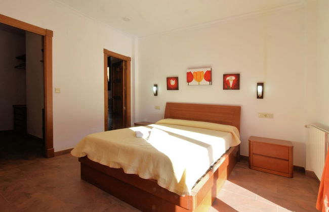 Independent Villa With Private Pool on an Estate in Sayalonga Costa del Sol - Foto 9