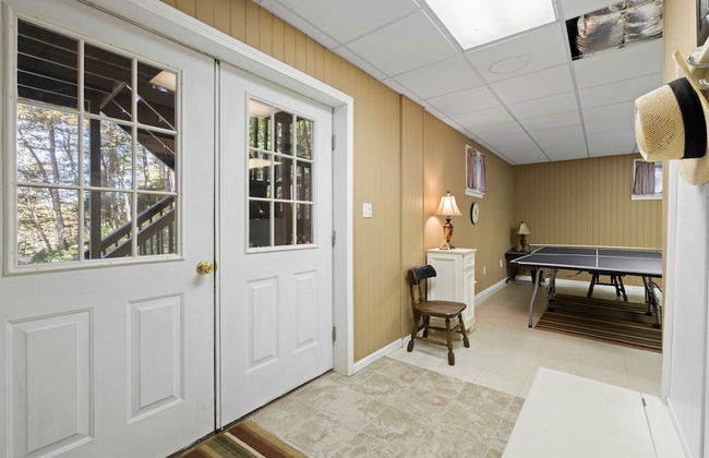 Deck w/ Forest Views, Ping Pong Blue Ridge Mtn Escape Ash Vale by Avantstay - Foto 18