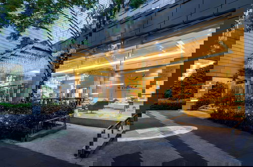 Photo 2 - Cheng Du Wifc Suites -YYC Preferred