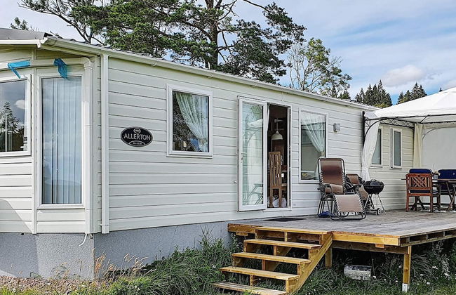 4 Person Holiday Home in Fristad - Foto 1