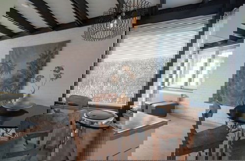 Foto 19 - Attractive Bungalow With Modern Furnishings