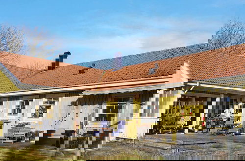 Photo 1 - 8 Person Holiday Home in Grebbestad-by Traum
