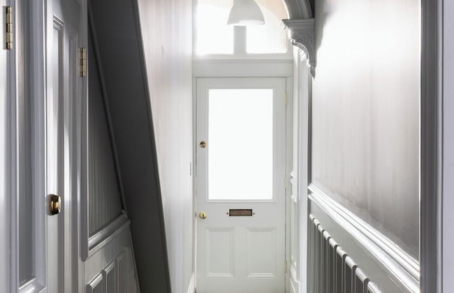Luxury Apartment on Stuart Street - Photo 11