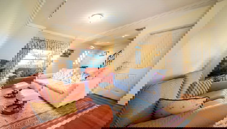 Foto 1 - Glenelg Beach Stylish 2 Story Townhouse Sea View