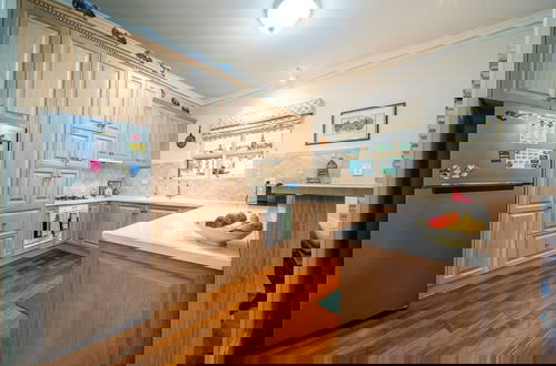 Foto 6 - Glenelg Beach Stylish 2 Story Townhouse Sea View