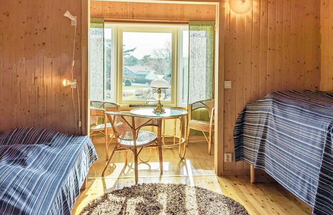 7 Person Holiday Home in Ellos - Foto 3