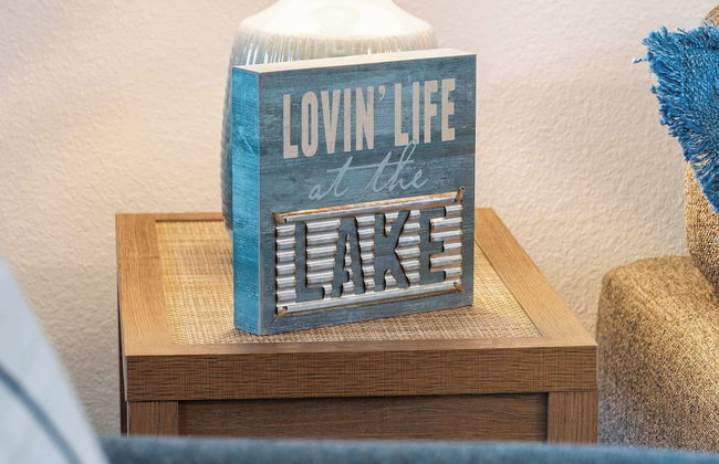 Lakefront Oasis Amazing Views! - Photo 30